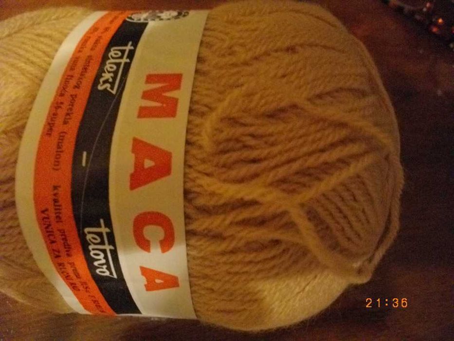 Продавам вълнена прежда на килепчета от 50 грама