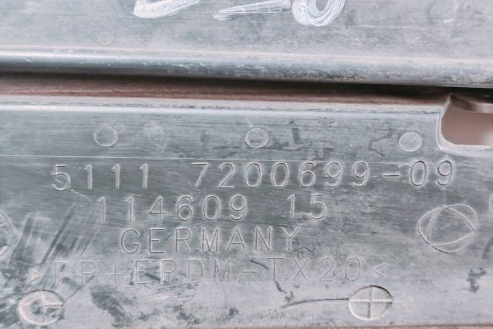 Grila bara stanga 5111720069909 BMW Seria 5 F10