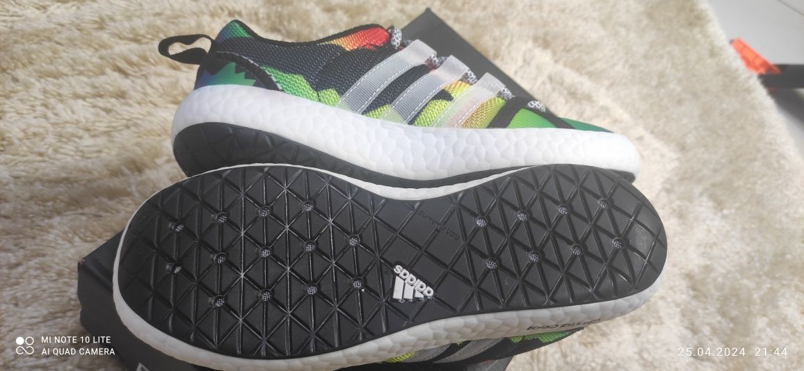 Продам кроссовки adidas climacool 37размера