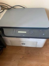 Принтер офисный HP MFP 135а Laser со сканером, все работает