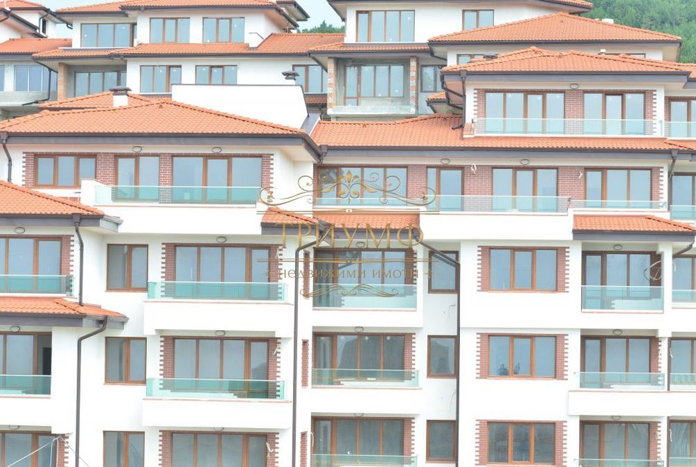 Продава се Двустаен апартамент в Варна, Виница - 77 кв.м за 1428 €/кв.м - Снимка #6