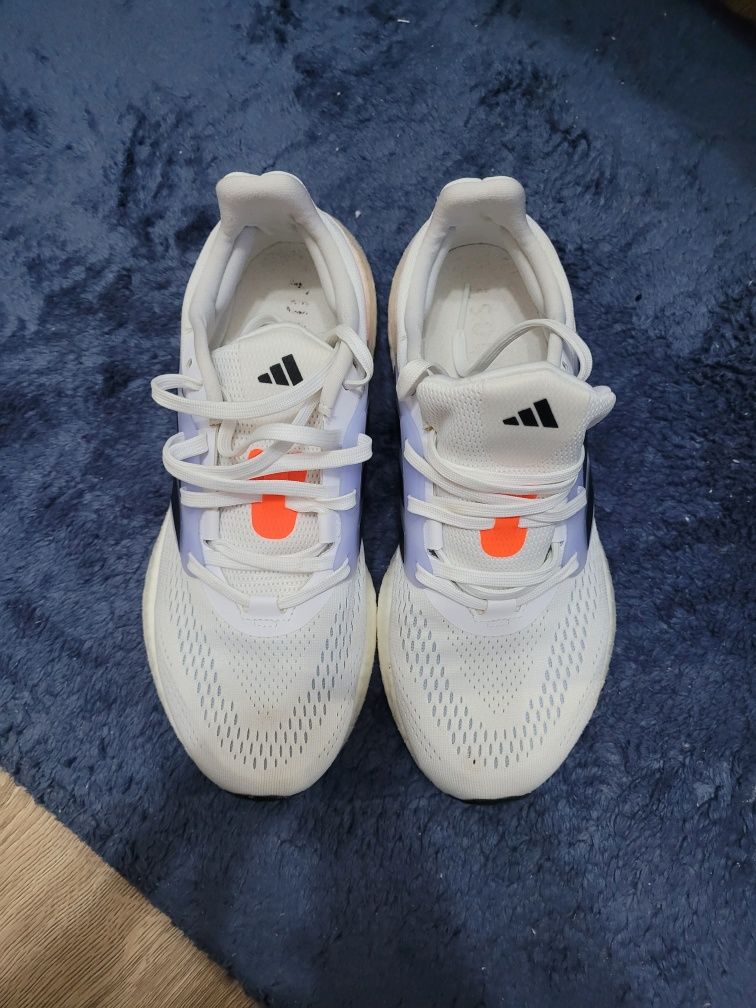 Adidas Pureboost 22 Adidasi alergare 42