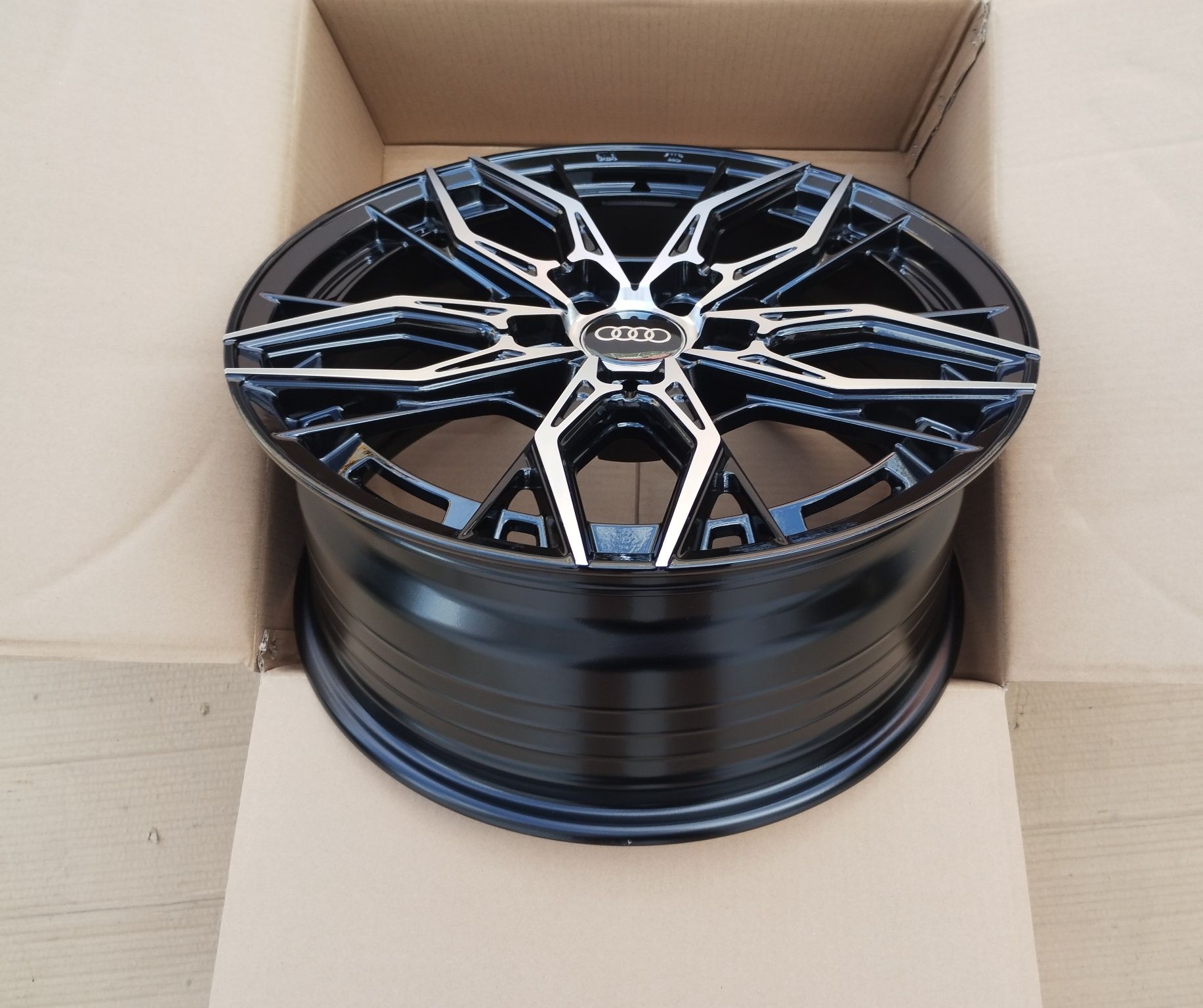 Jante 18 Audi A3 A4 A5 A6 A8 ... Q2 Q3 Q5 TT