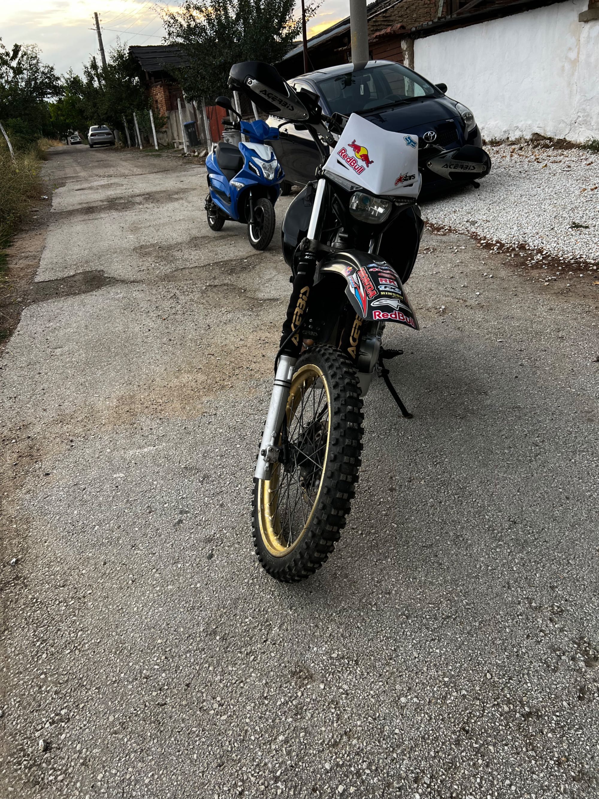 Honda Dominator 650 с регистрация