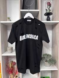 Tricou Balenciaga Colectia Noua .