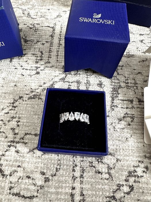 Inel Swarovski vittore tăietură dropcut lacrima nou mărime 52 sau 58