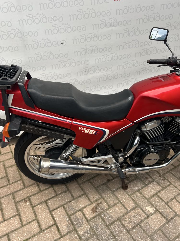 Motoideea vinde  HONDA  VT500E   1985