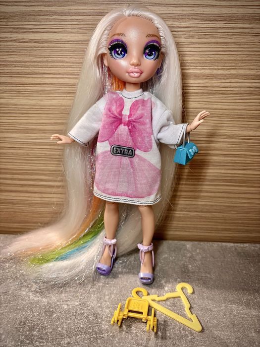 Amaya Raine Rainbow High Fashion Doll Papusa