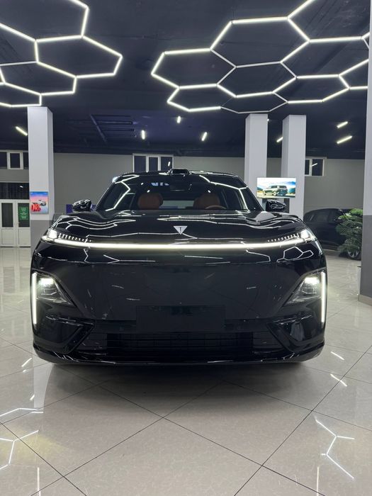 Deepal S09 Ultra AWD Gibrid Rasman Farg'onada