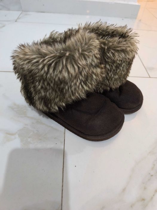 Бебешки пантофи на H&M- номер 24