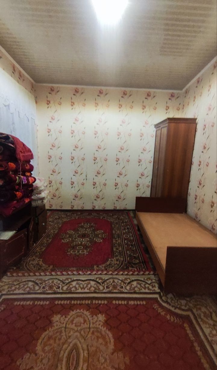 Продаётся 1 комнатный домик без земли. 35кв.м