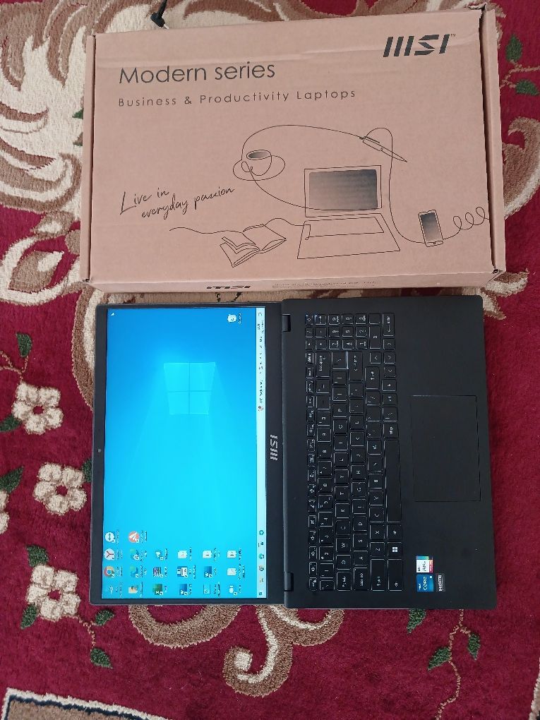 ISIII MSI Modern 15 B12M Intel Core i5-1235U