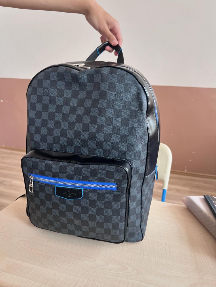 Чанта на Louis vuitton