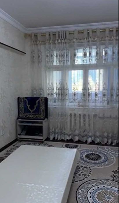 Яккасаройдан 3 хонали уй сотилади