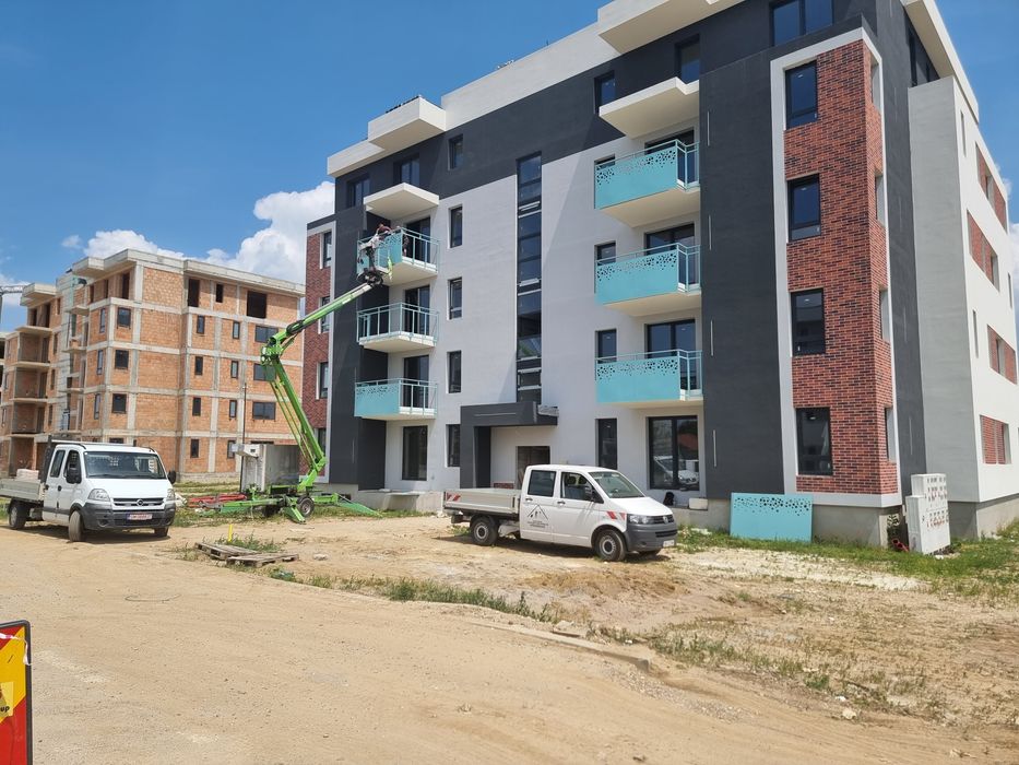 Proprietar vand apartament nou Micro 17