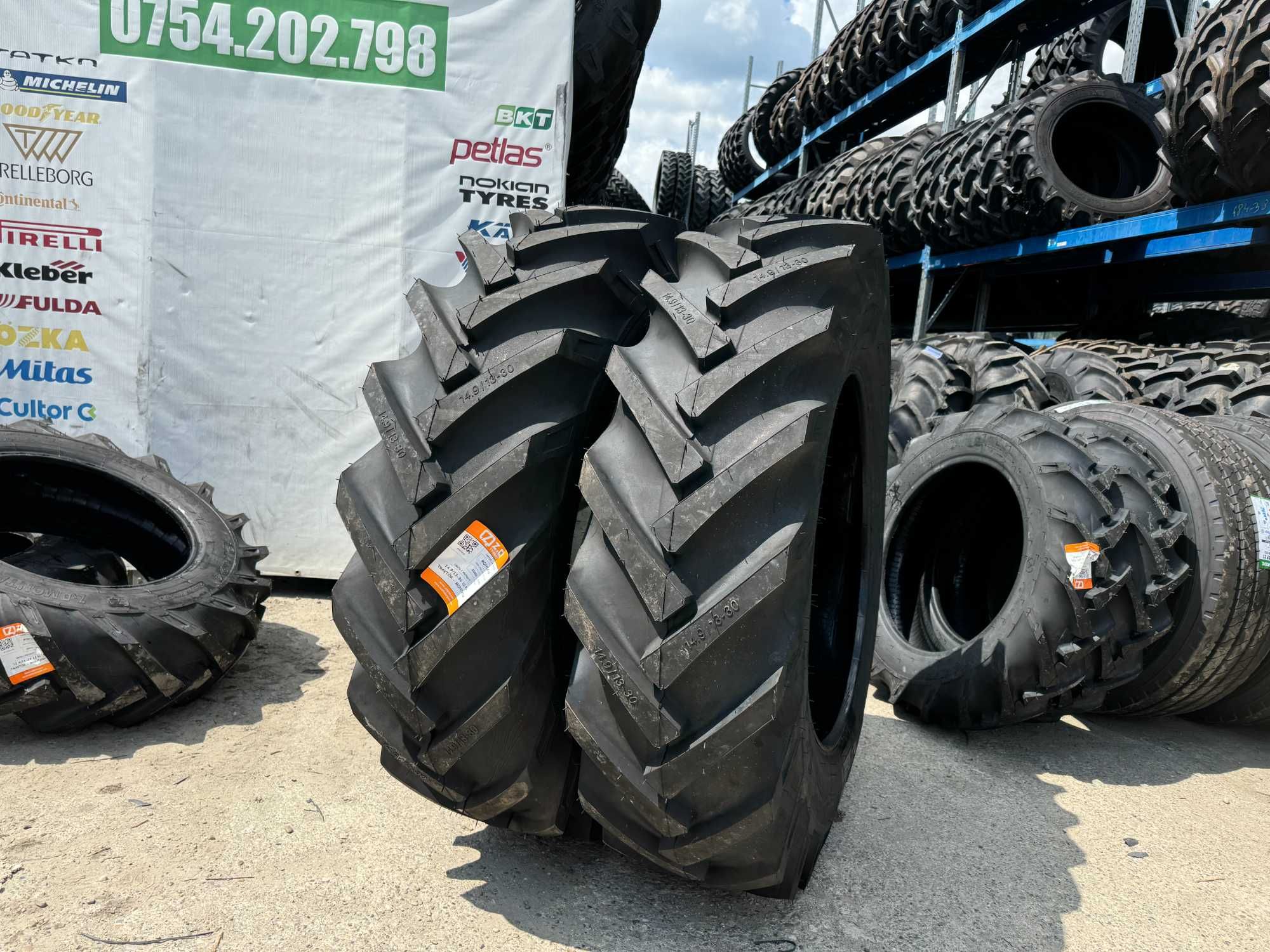 14.9-30 pentru tractor cu garantie anvelope noi cu 10 pliuri montana