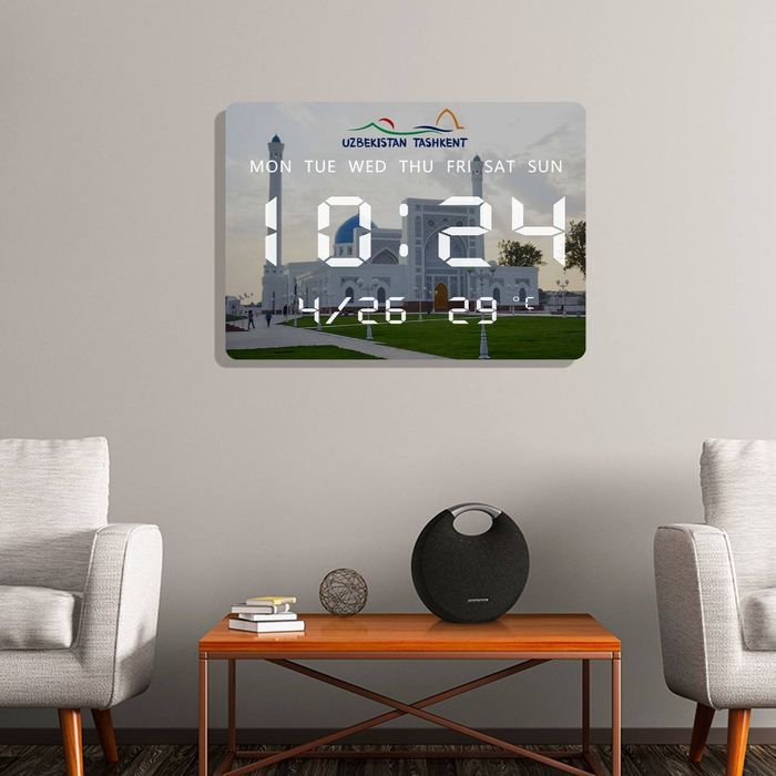 Электронный часы Uzbekistan
