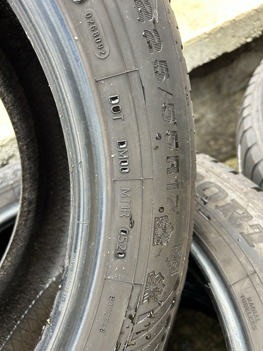 4 зимни гуми dunlop 225 55 17