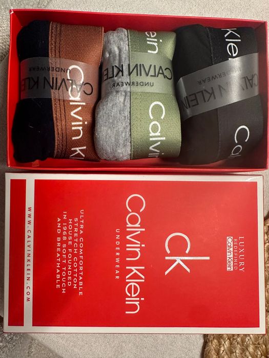 Boxeri Calvin Klein marimea M, L