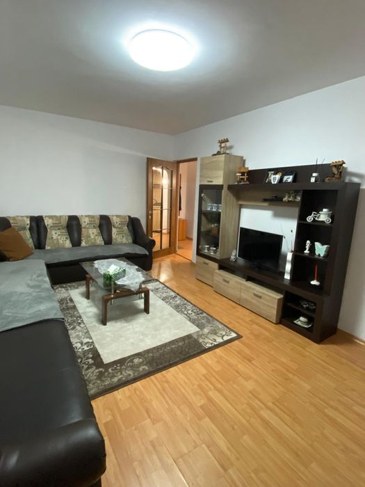 Apartament 2 camere de închiriat pe termen lung