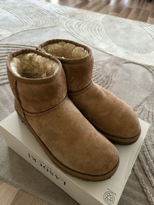 ugg ultra mini II