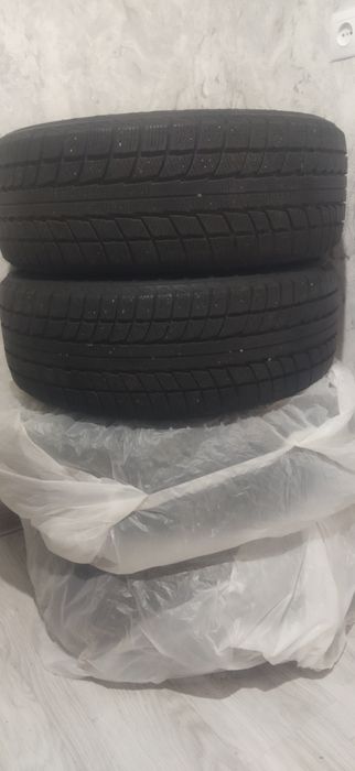 Продам шины triangle