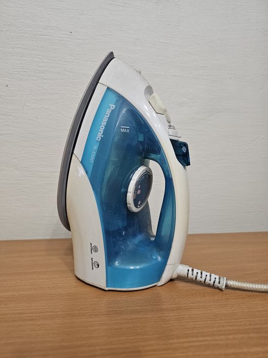 Продам утюг Panasonic