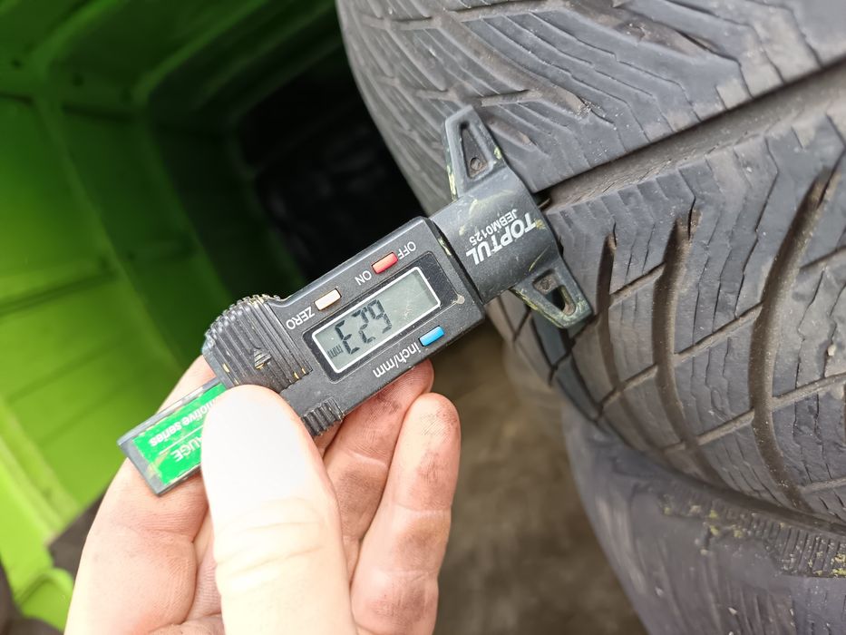 Anvelope MS iarna 235 45 18 Michelin 2022 6.2-6.6mm