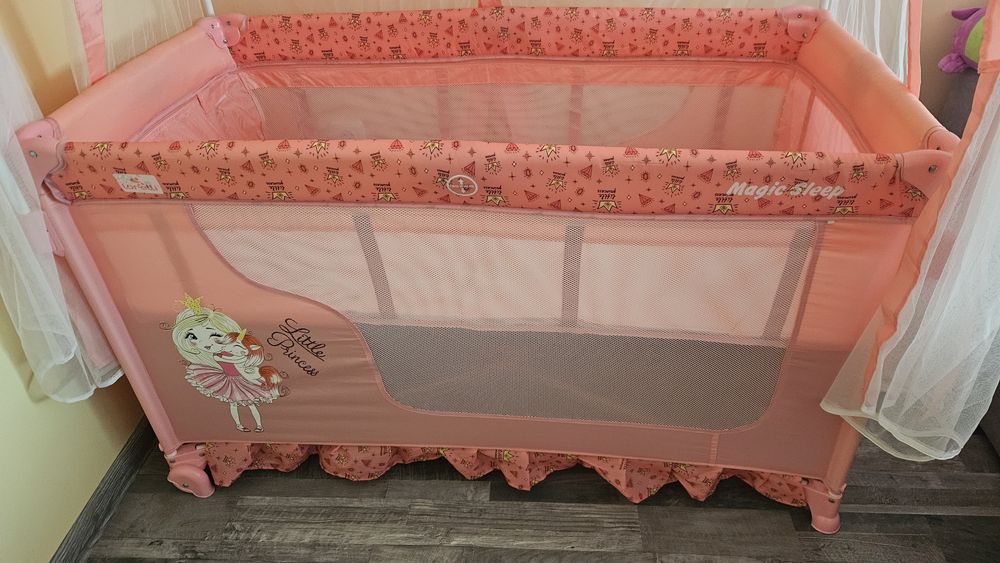 Лорели за спане и игра