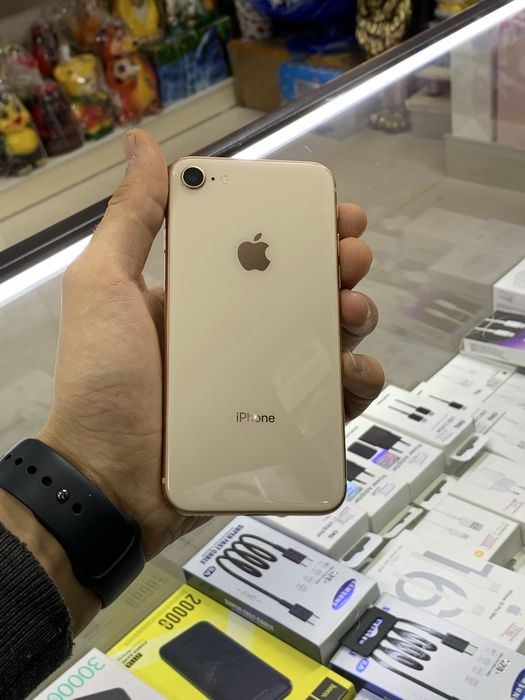 Iphone 8 64/gb ideal