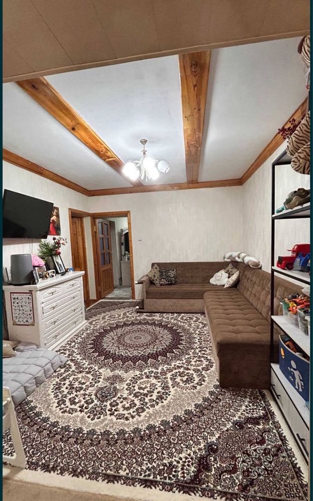 2-комн, 2/4, 52м², Эко Базар, кирпич, смежка, 60 000$