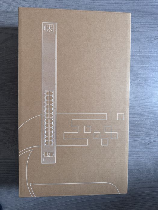 Vand/Schimb Switch UBIQUITI Unifi Gigabit USW-24-POE NOU SIGILAT