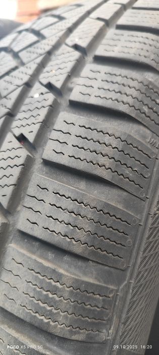 Зимни гуми Continental 215/65/17