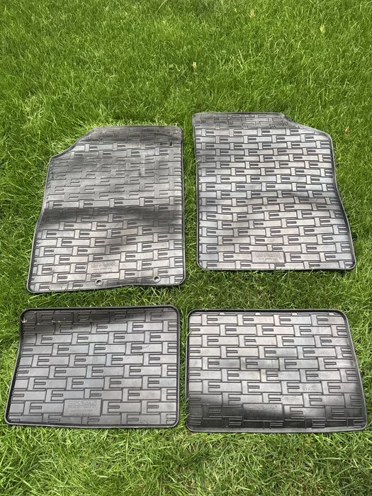 Set covorase auto din cauciuc Dacia Spring 2021-, Electric