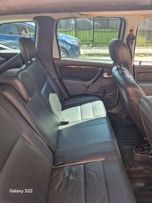 Vand Dacia Duster,benzina 1.6,an 2012,4x4