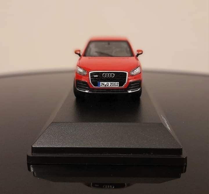 Audi Q2 1:43 I-SCALE - Pret 100 lei