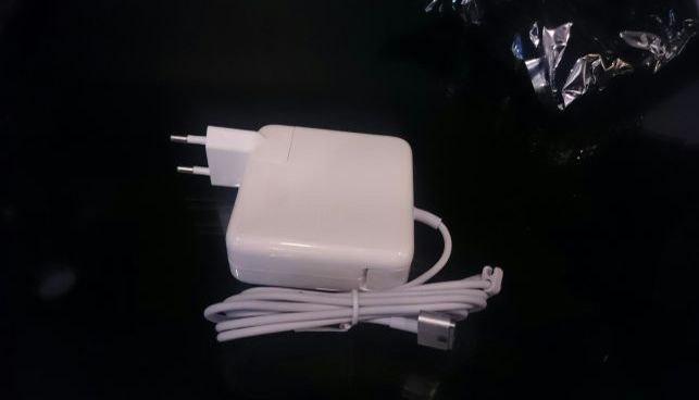 Зарядное устройство для Apple на Macbook Зарядка-Адаптер к Макбуку