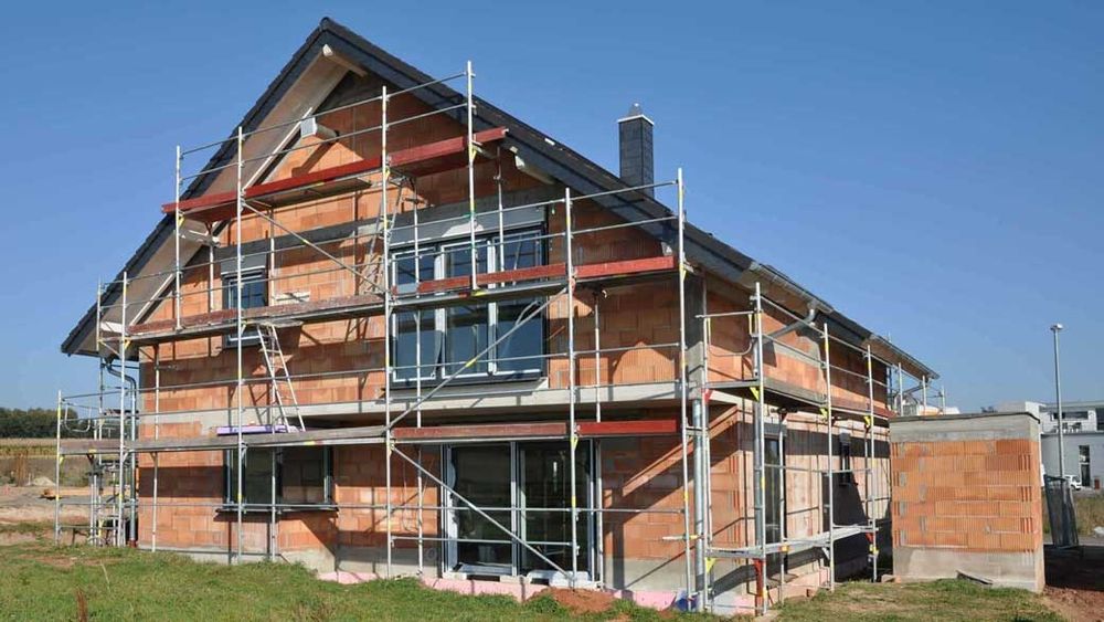 Reparatii constructii hale anexe case izolatii termice