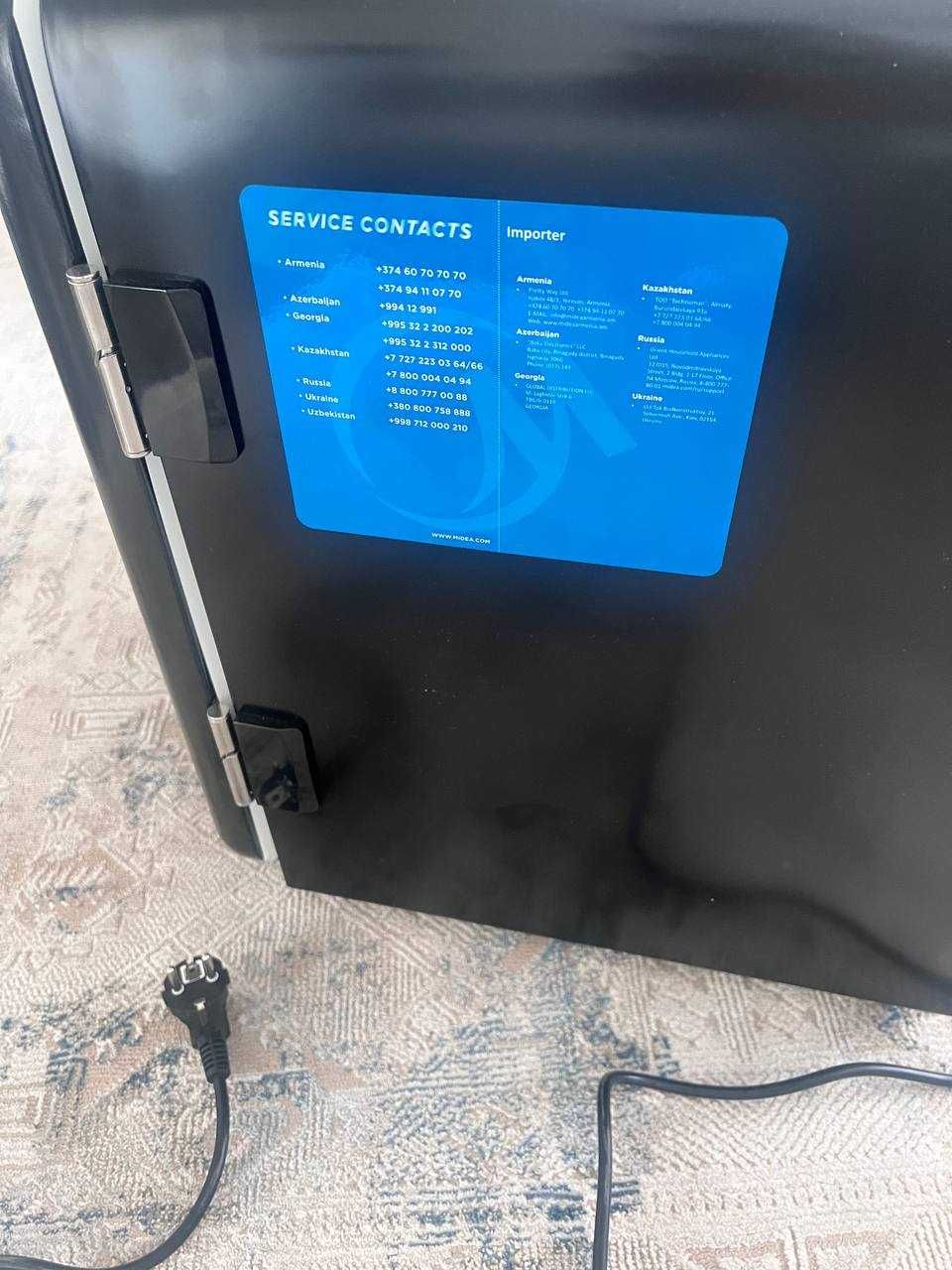 MIDEA мини холодильник