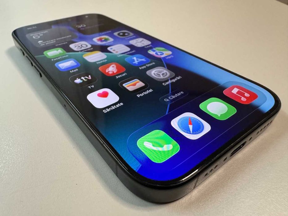  Apple / iPhone 16 Pro 128 Gb / Black Titanium