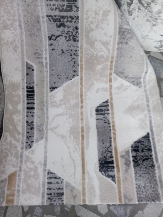 Xoxlagan turdagi Gilam bazasi!!!