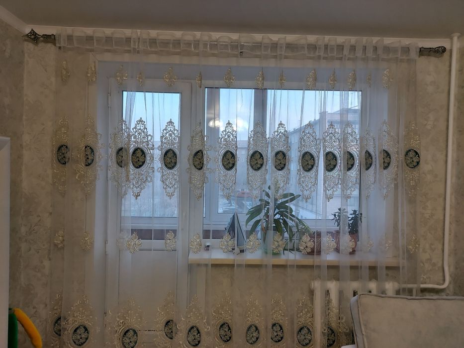 Продам  гардины 1-рядные кованые