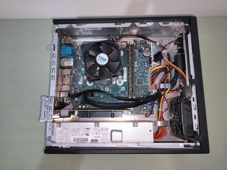 PC low gaming ieftin