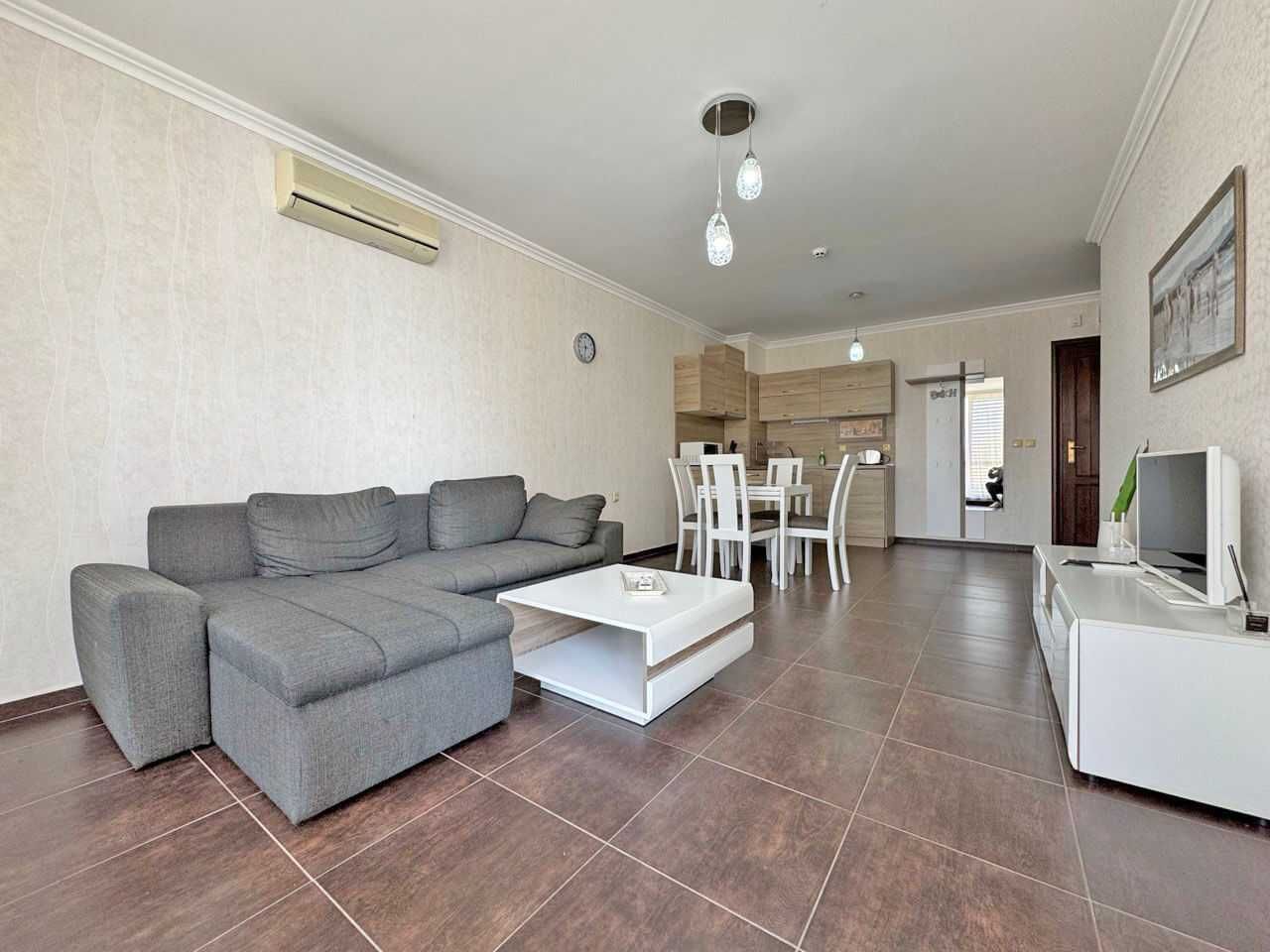 Продава се Двустаен апартамент в Свети Влас - 61 кв.м за 1966 €/кв.м - Снимка #5