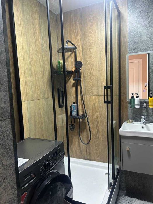 ( К103 ) Продается Просторная 2-ком квартира с мебелью и техникой