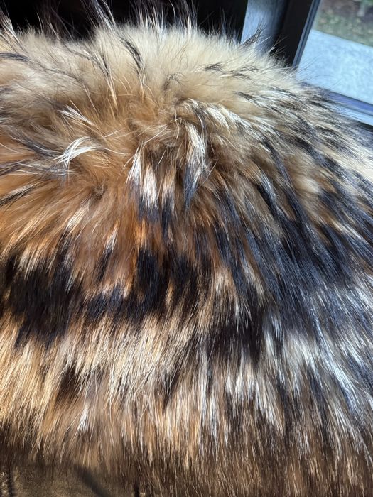 Яке Dsq2 едтествена кож и естествен косъм