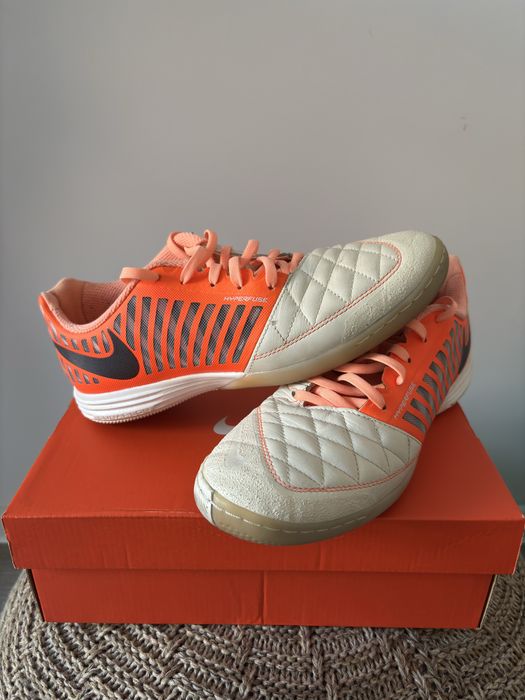 Papuci fotbal sala si sintetic Nike Lunar Gato II 42