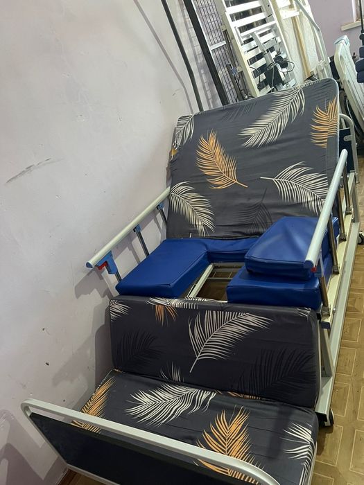 Медецинская кровать многофункциональный механический