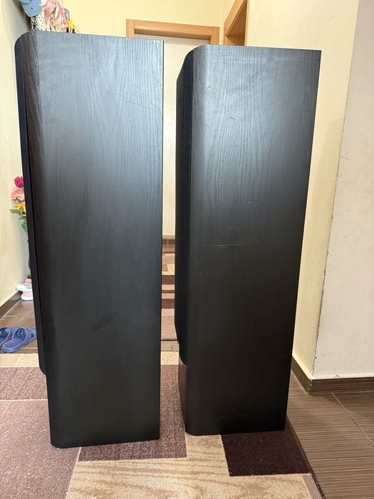 Infinity Refernce 61i Тонколони