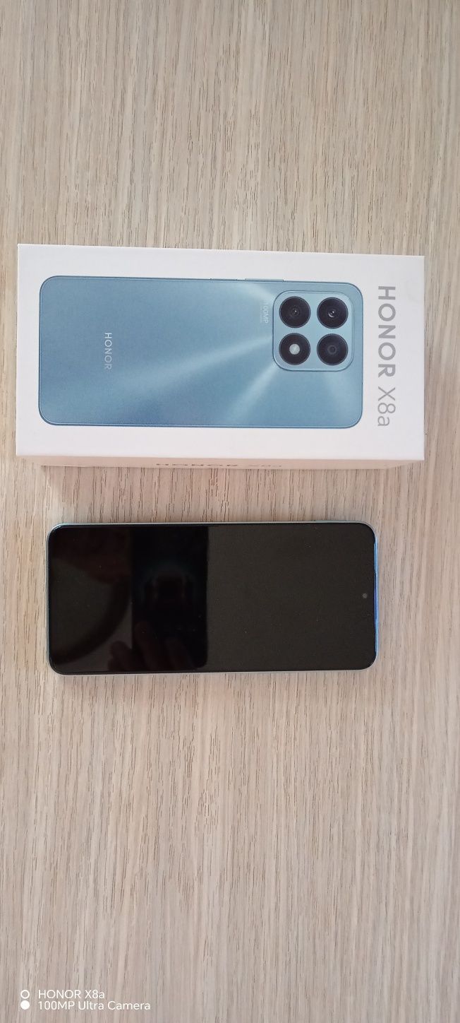 HONOR X8A в отличном состоянии